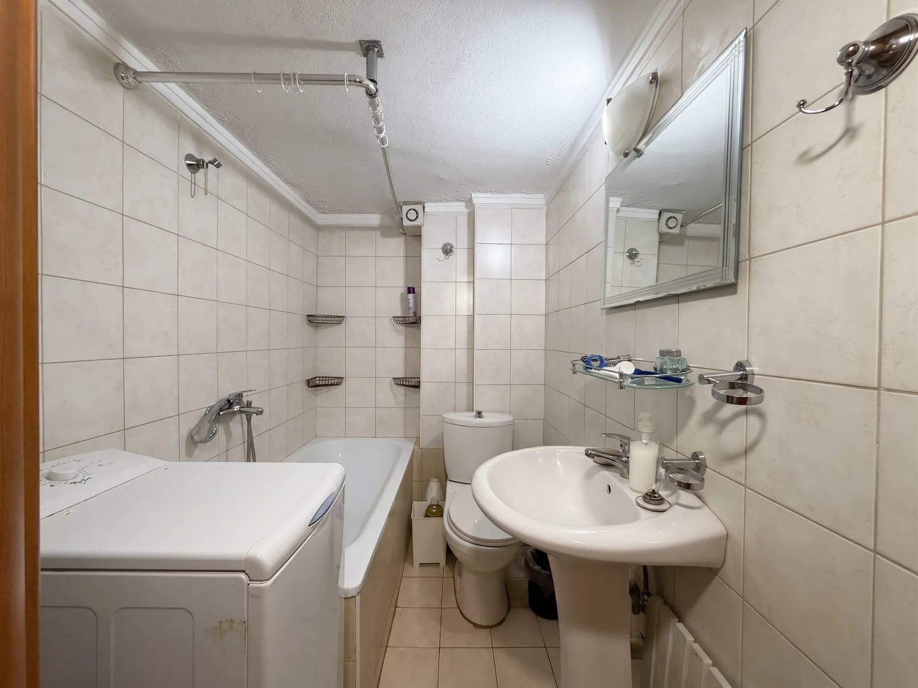 Ванная комната — квартира 60 м², Неа Калликратия